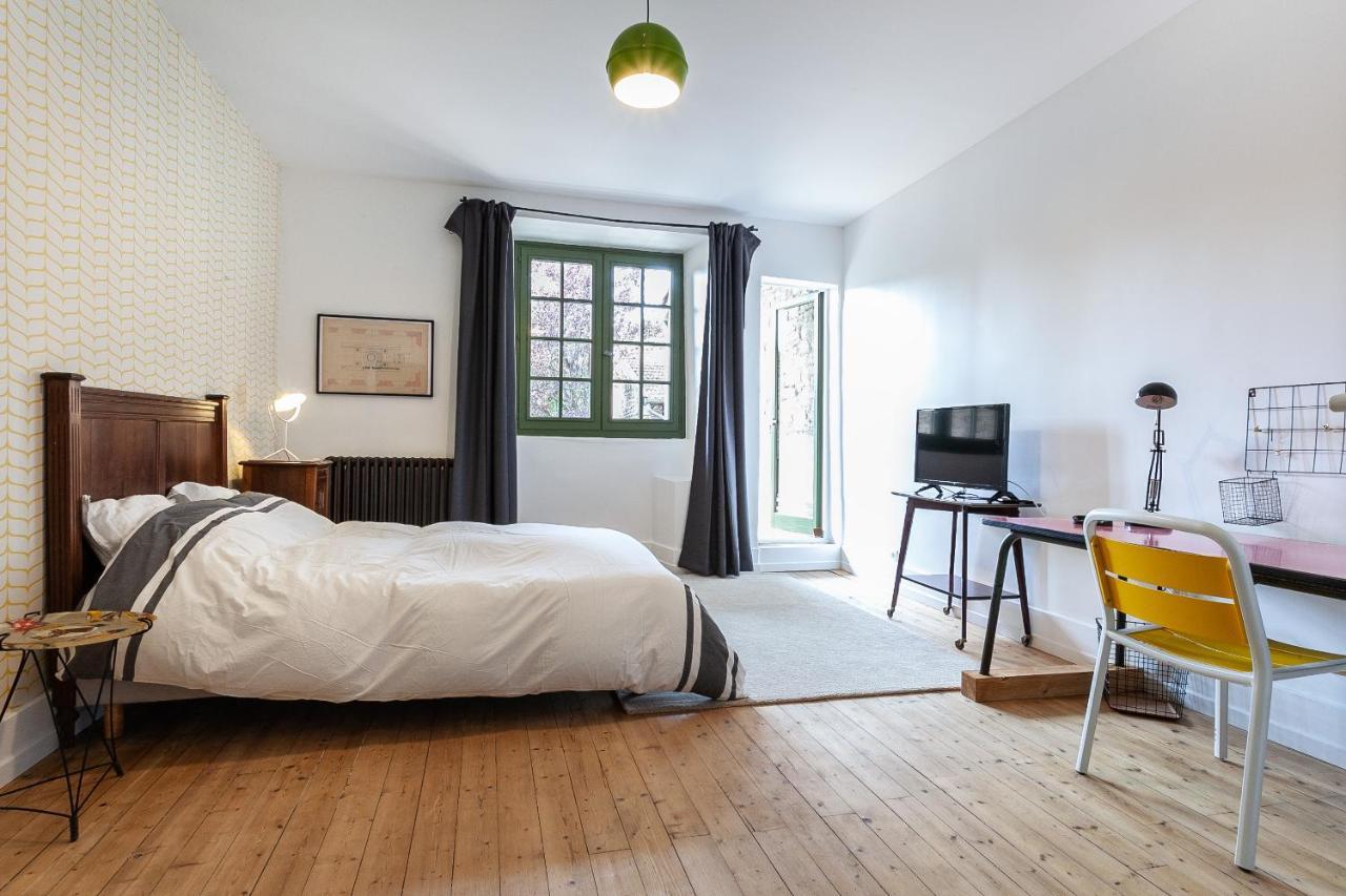 La Maison Des Couturieres Cluny Exteriör bild