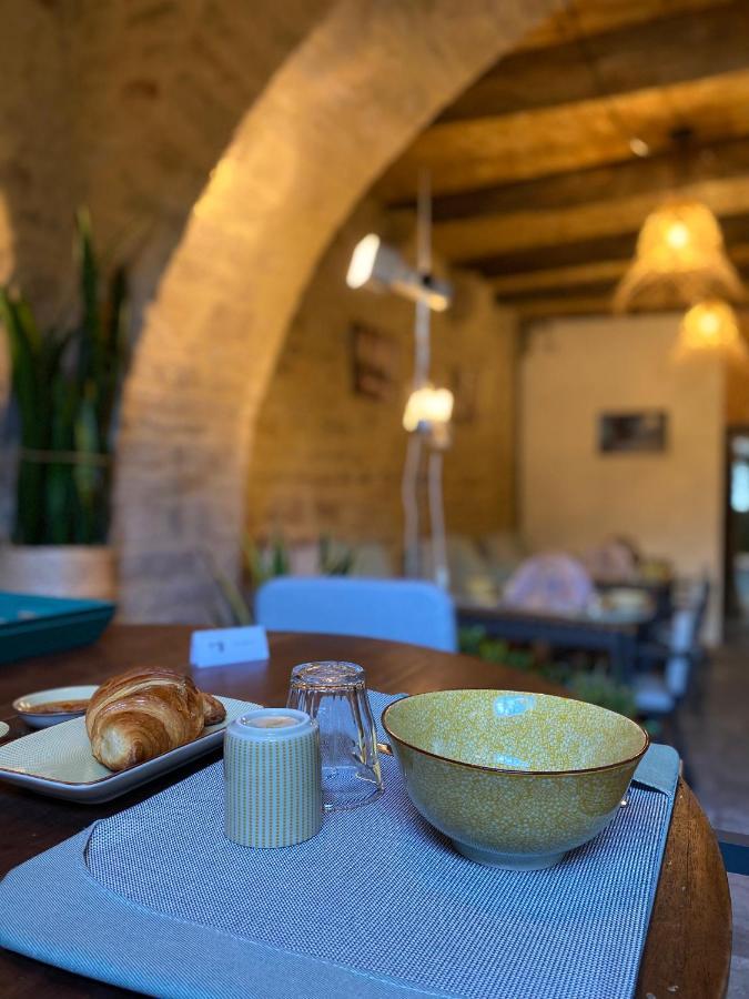 La Maison Des Couturieres Cluny Exteriör bild